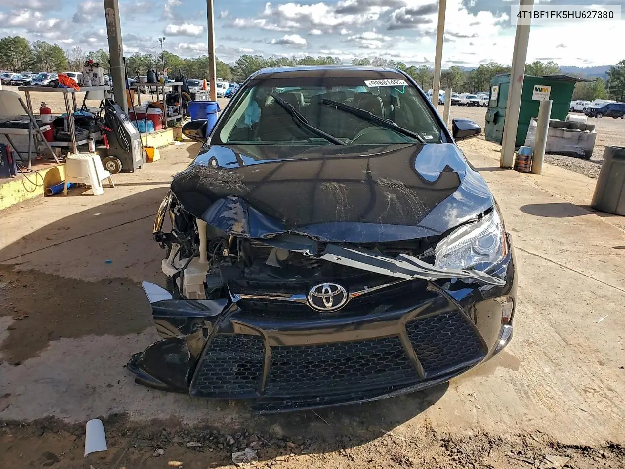4T1BF1FK5HU627380 2017 Toyota Camry Le