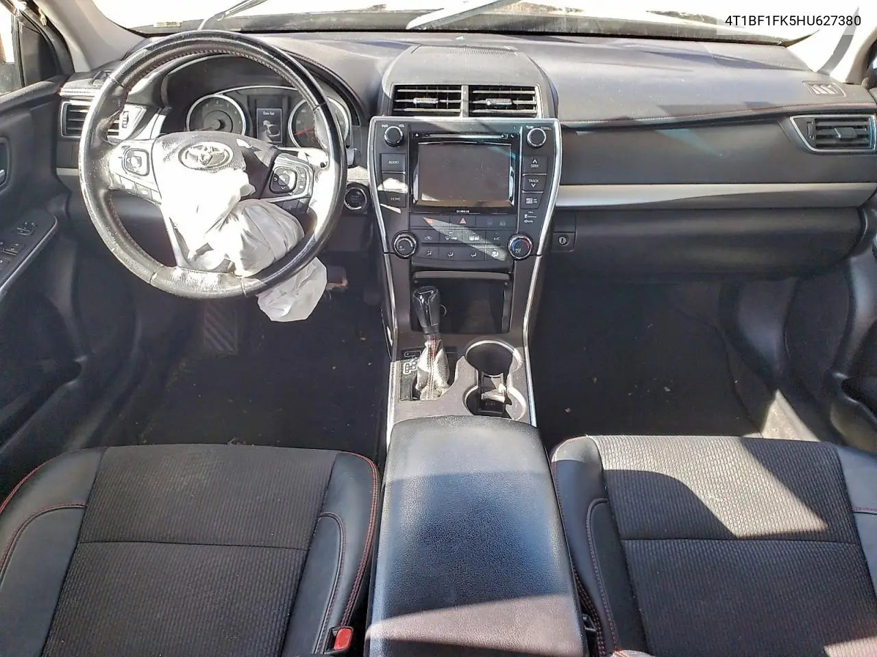 4T1BF1FK5HU627380 2017 Toyota Camry Le