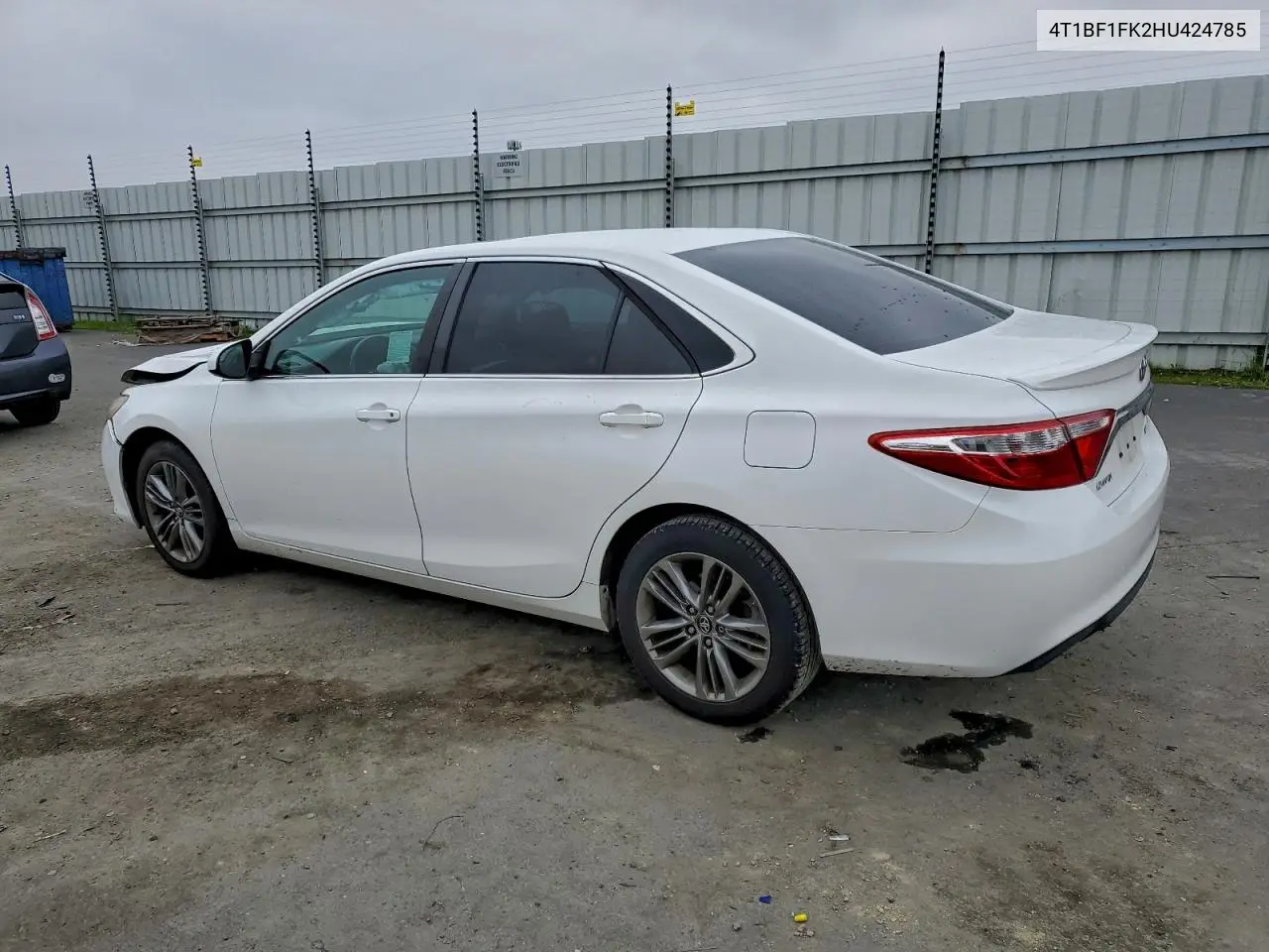 4T1BF1FK2HU424785 2017 Toyota Camry Le