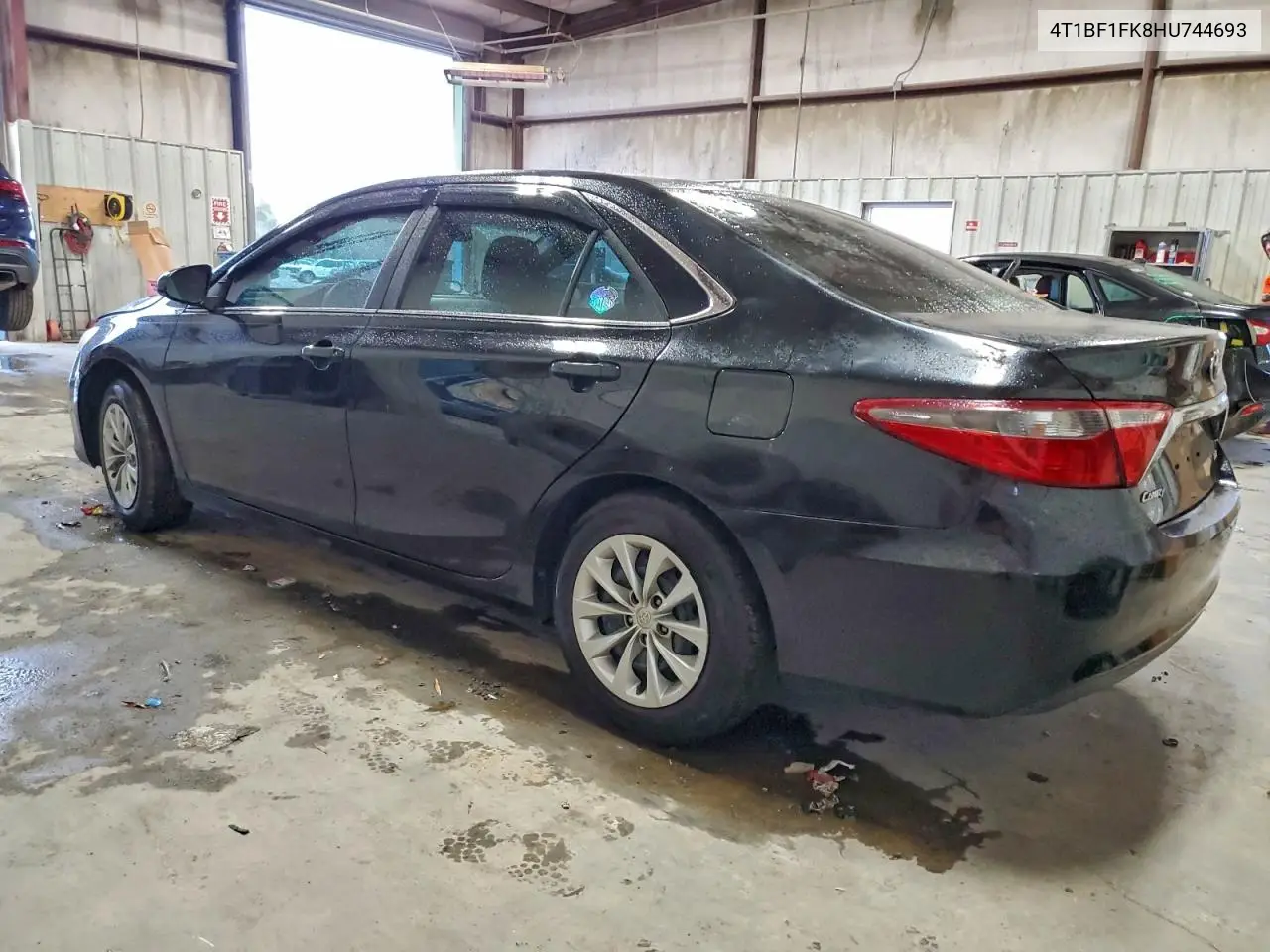 4T1BF1FK8HU744693 2017 Toyota Camry Le