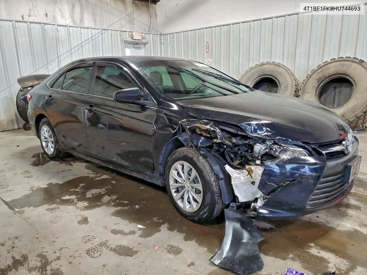4T1BF1FK8HU744693 2017 Toyota Camry Le