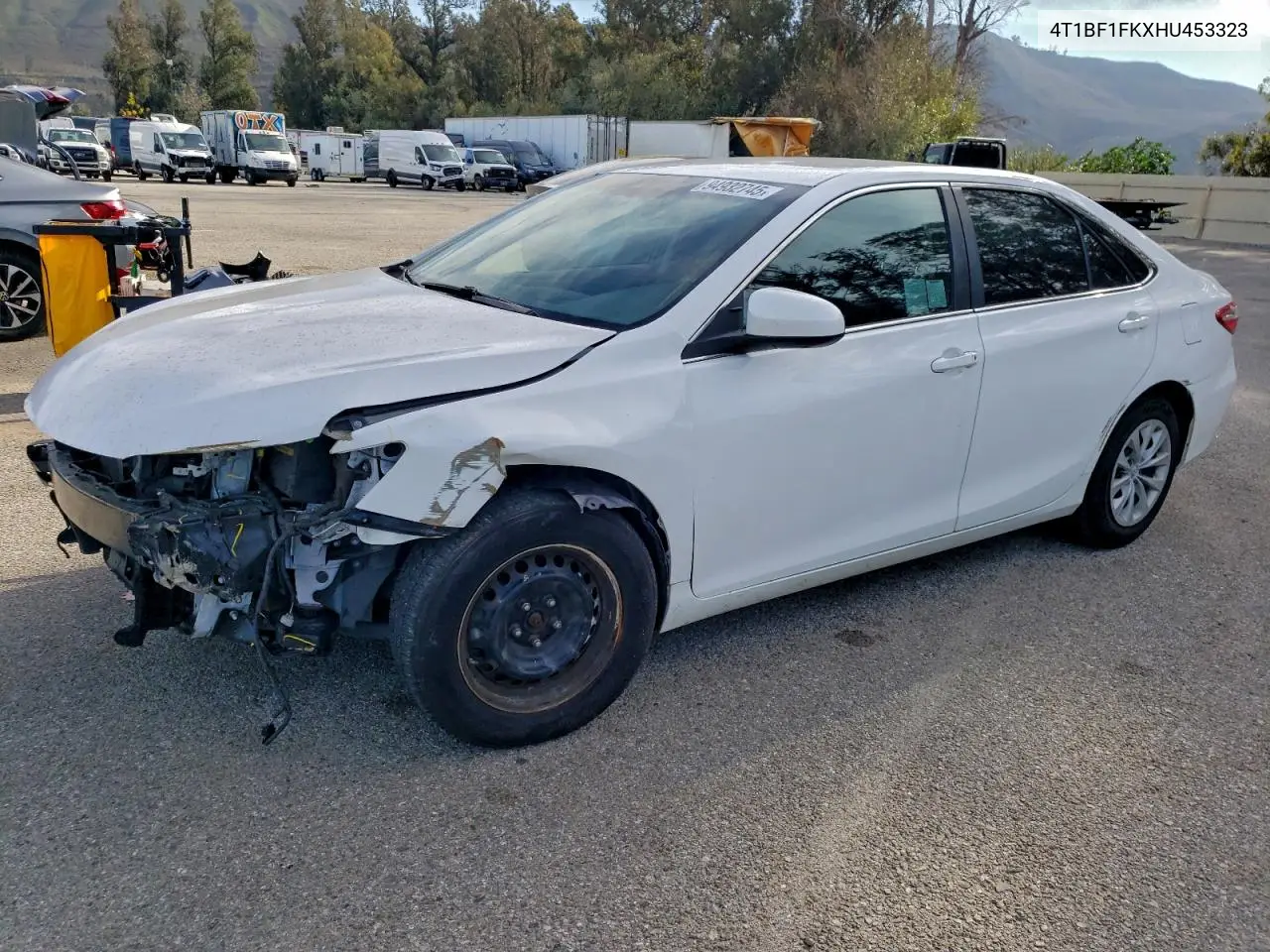 4T1BF1FKXHU453323 2017 Toyota Camry Le