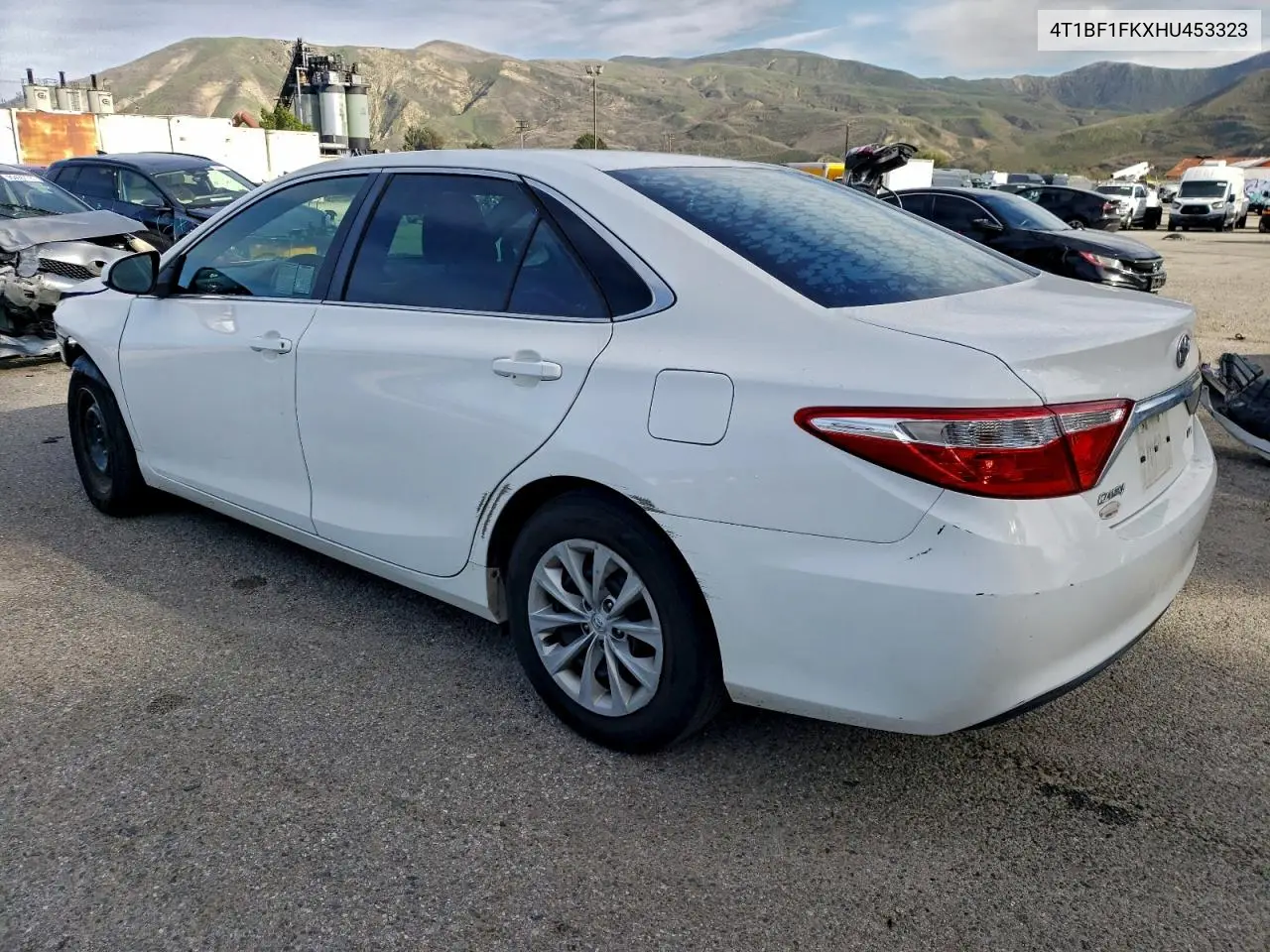 4T1BF1FKXHU453323 2017 Toyota Camry Le
