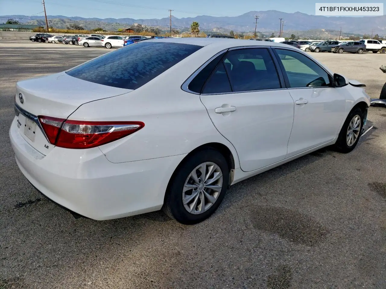 4T1BF1FKXHU453323 2017 Toyota Camry Le