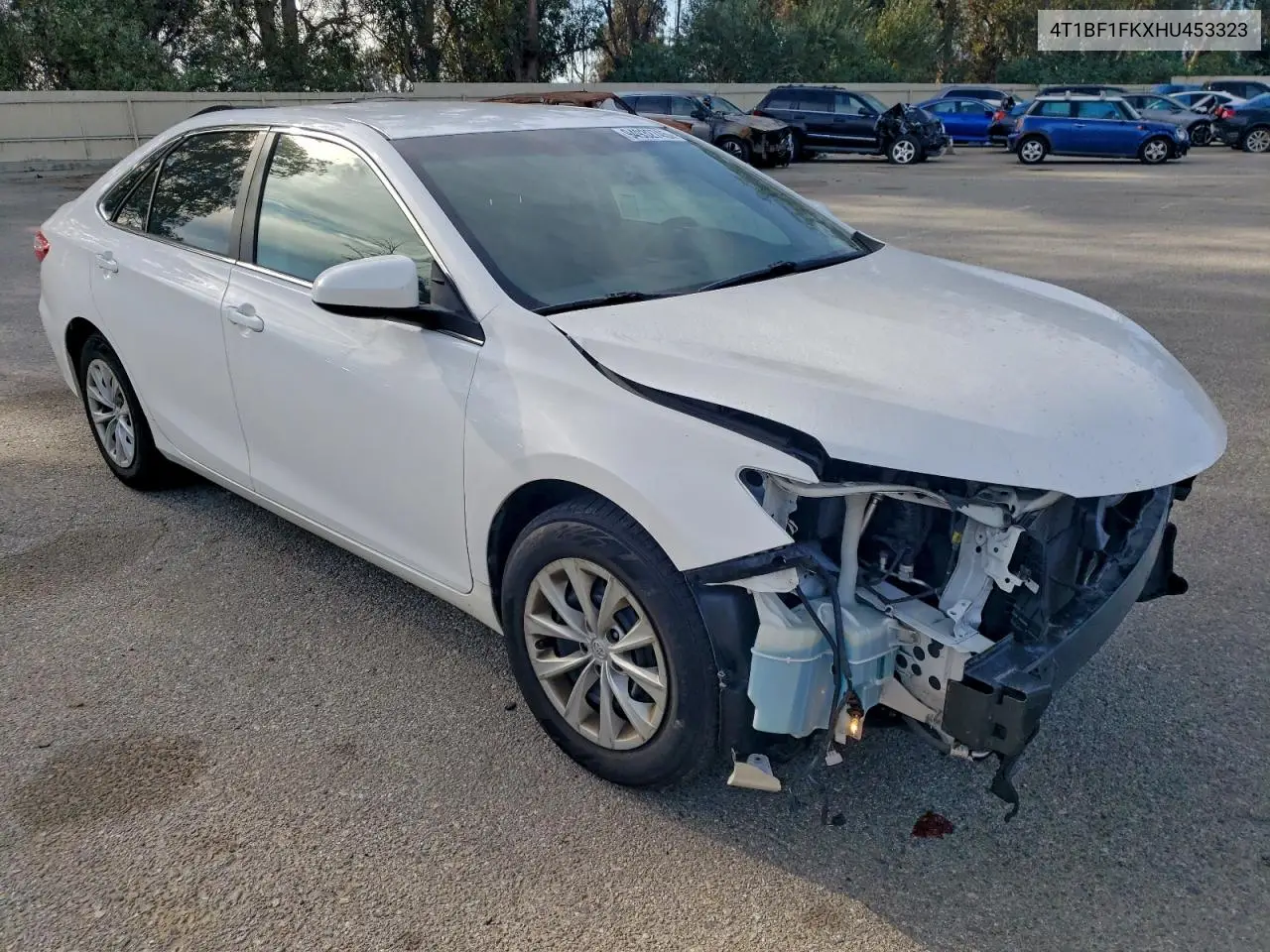 4T1BF1FKXHU453323 2017 Toyota Camry Le