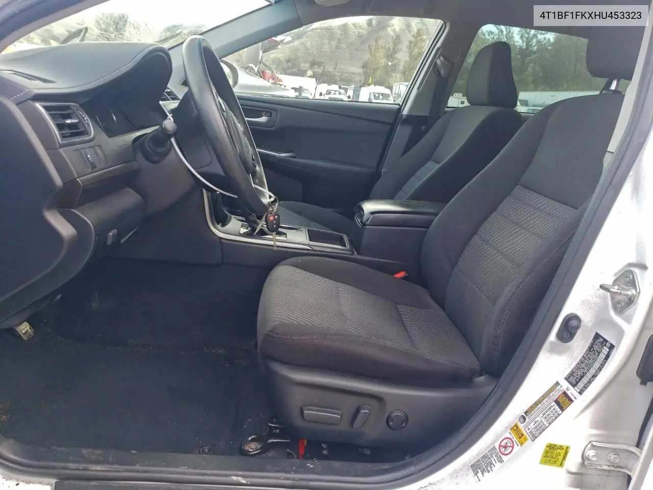 4T1BF1FKXHU453323 2017 Toyota Camry Le