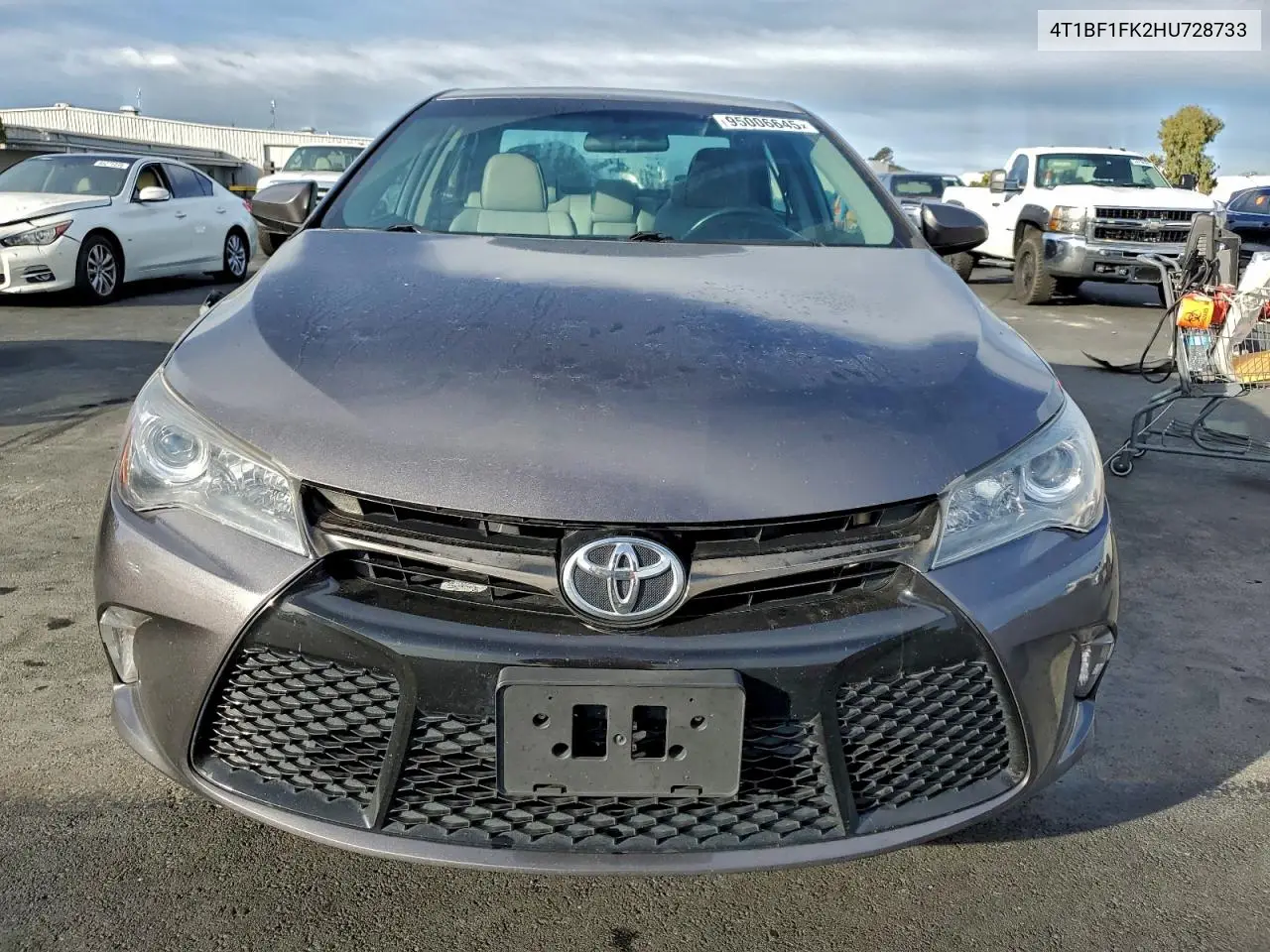 4T1BF1FK2HU728733 2017 Toyota Camry Le