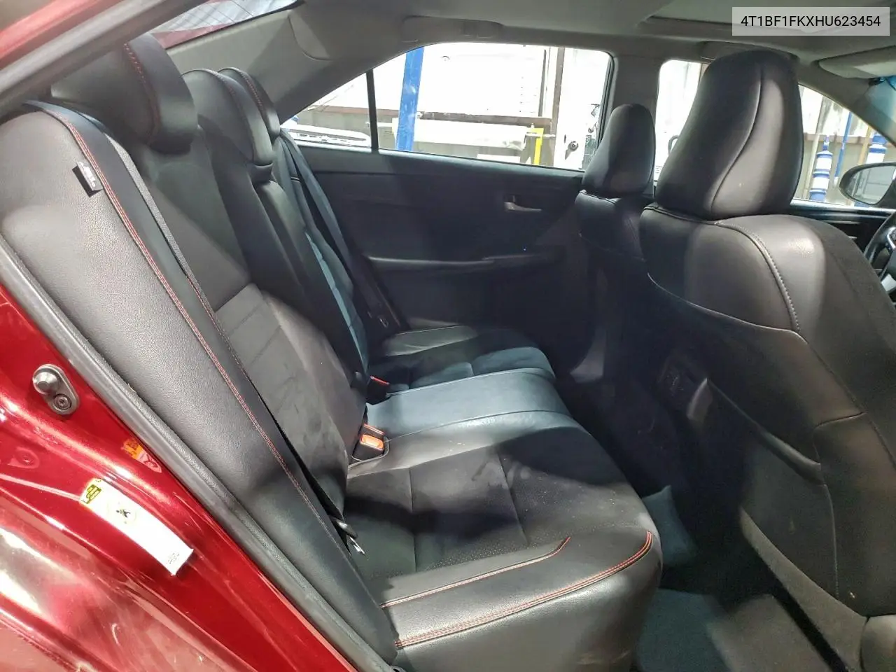 4T1BF1FKXHU623454 2017 Toyota Camry Le