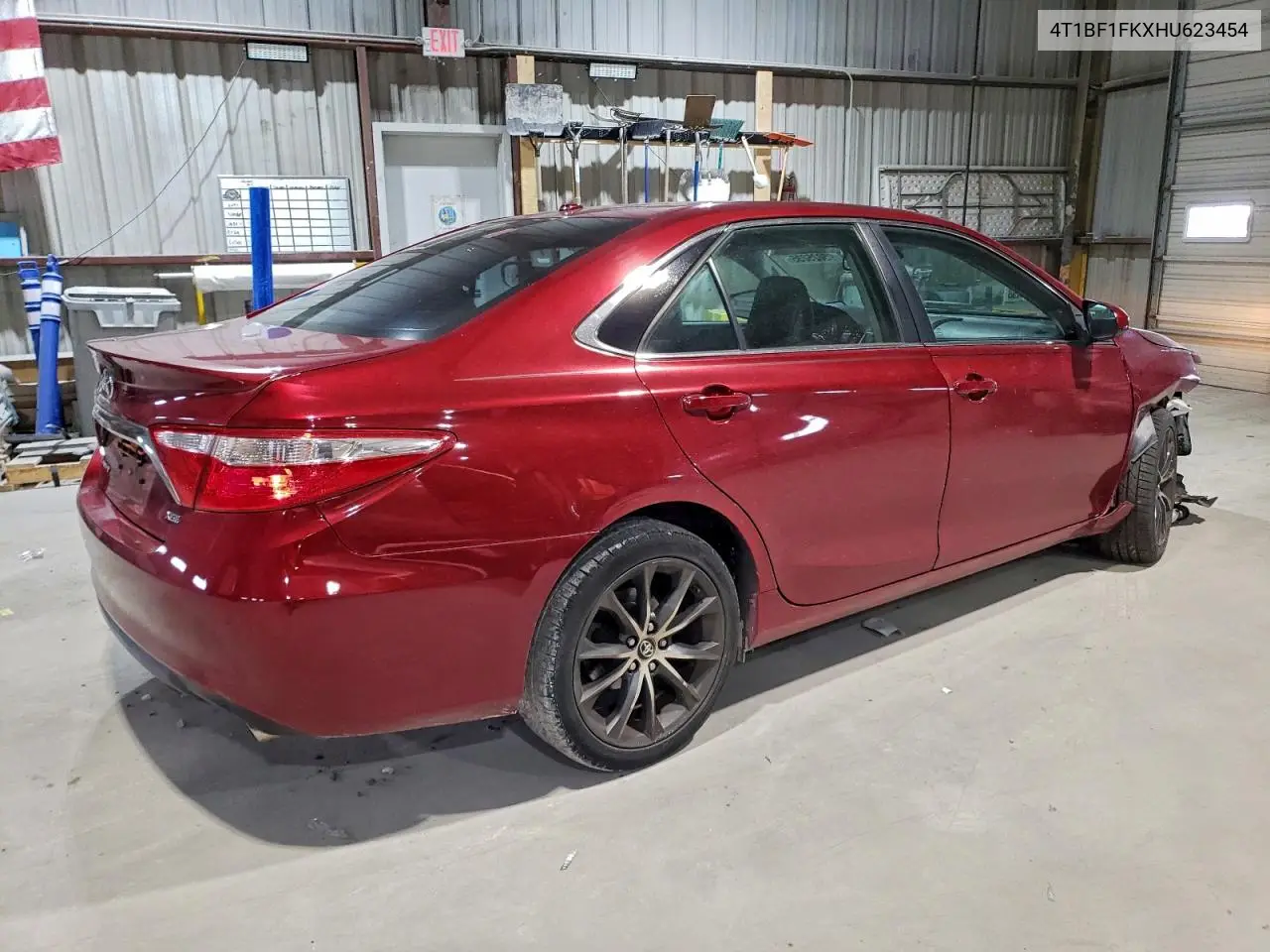 4T1BF1FKXHU623454 2017 Toyota Camry Le