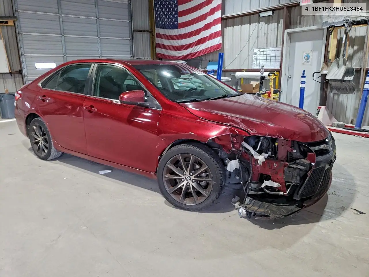 4T1BF1FKXHU623454 2017 Toyota Camry Le
