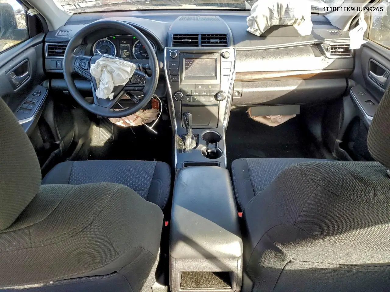 4T1BF1FK9HU799265 2017 Toyota Camry Le