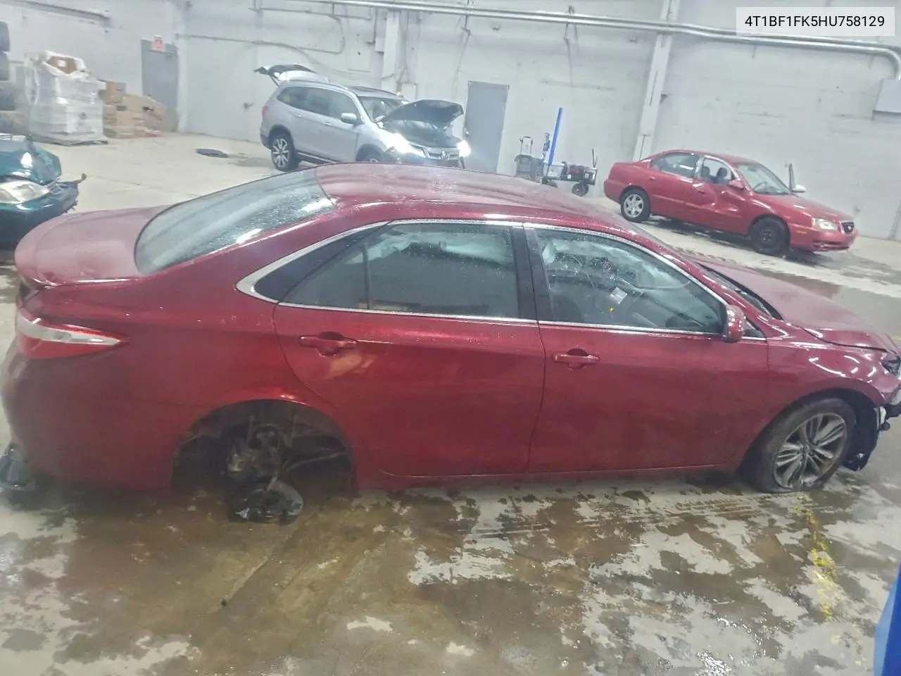 4T1BF1FK5HU758129 2017 Toyota Camry Le