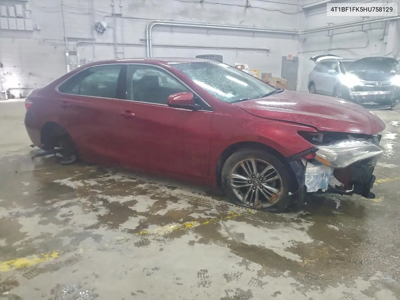 4T1BF1FK5HU758129 2017 Toyota Camry Le