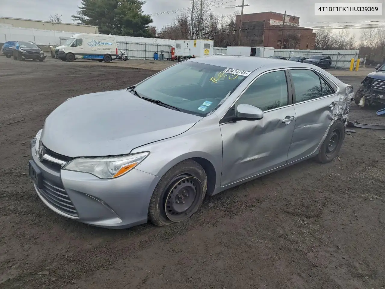 4T1BF1FK1HU339369 2017 Toyota Camry Le