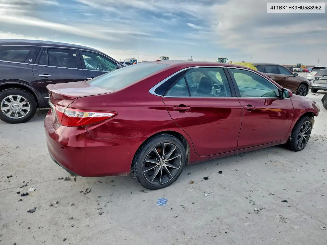 4T1BK1FK9HU583962 2017 Toyota Camry Xse