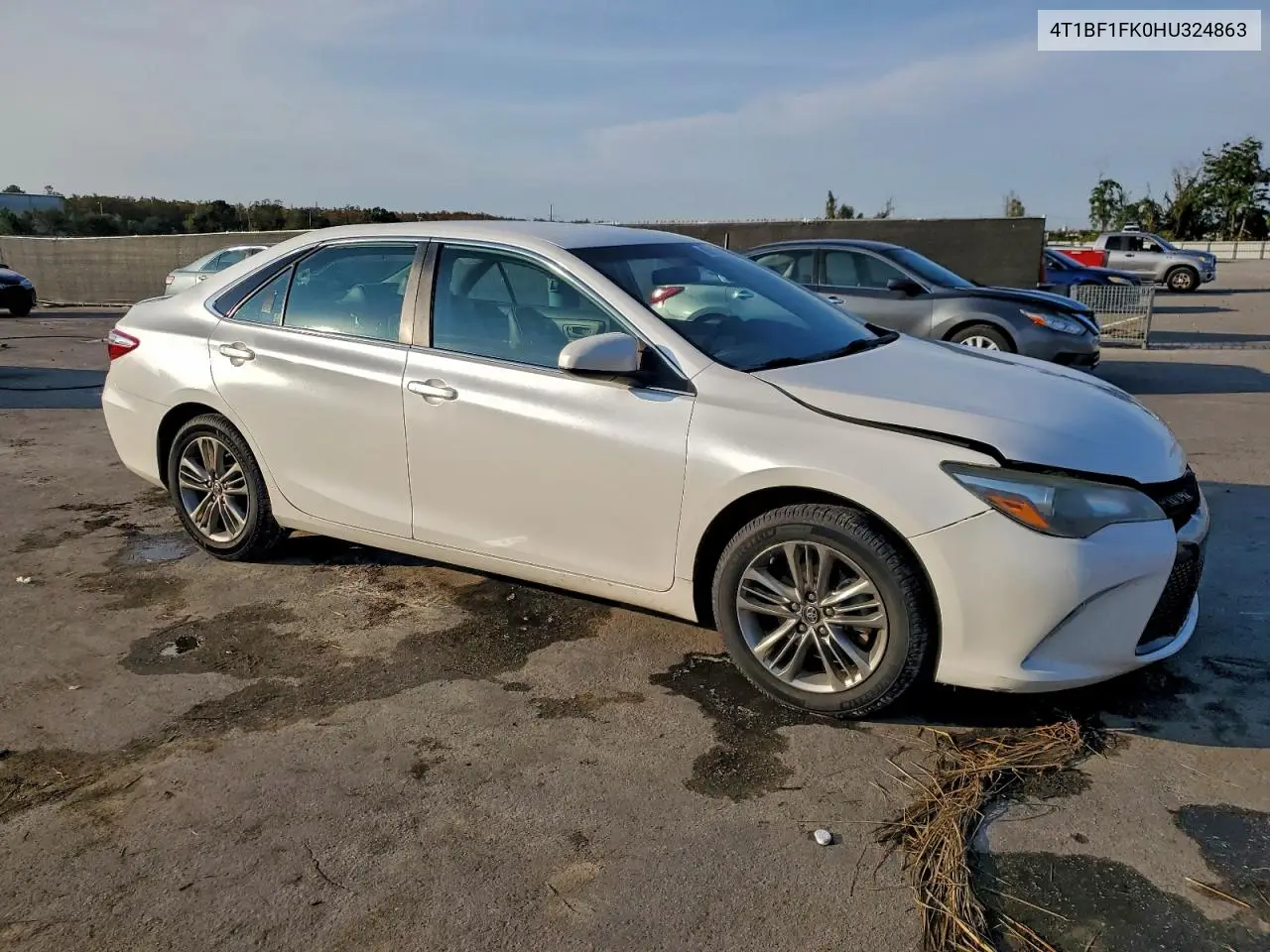 4T1BF1FK0HU324863 2017 Toyota Camry Le