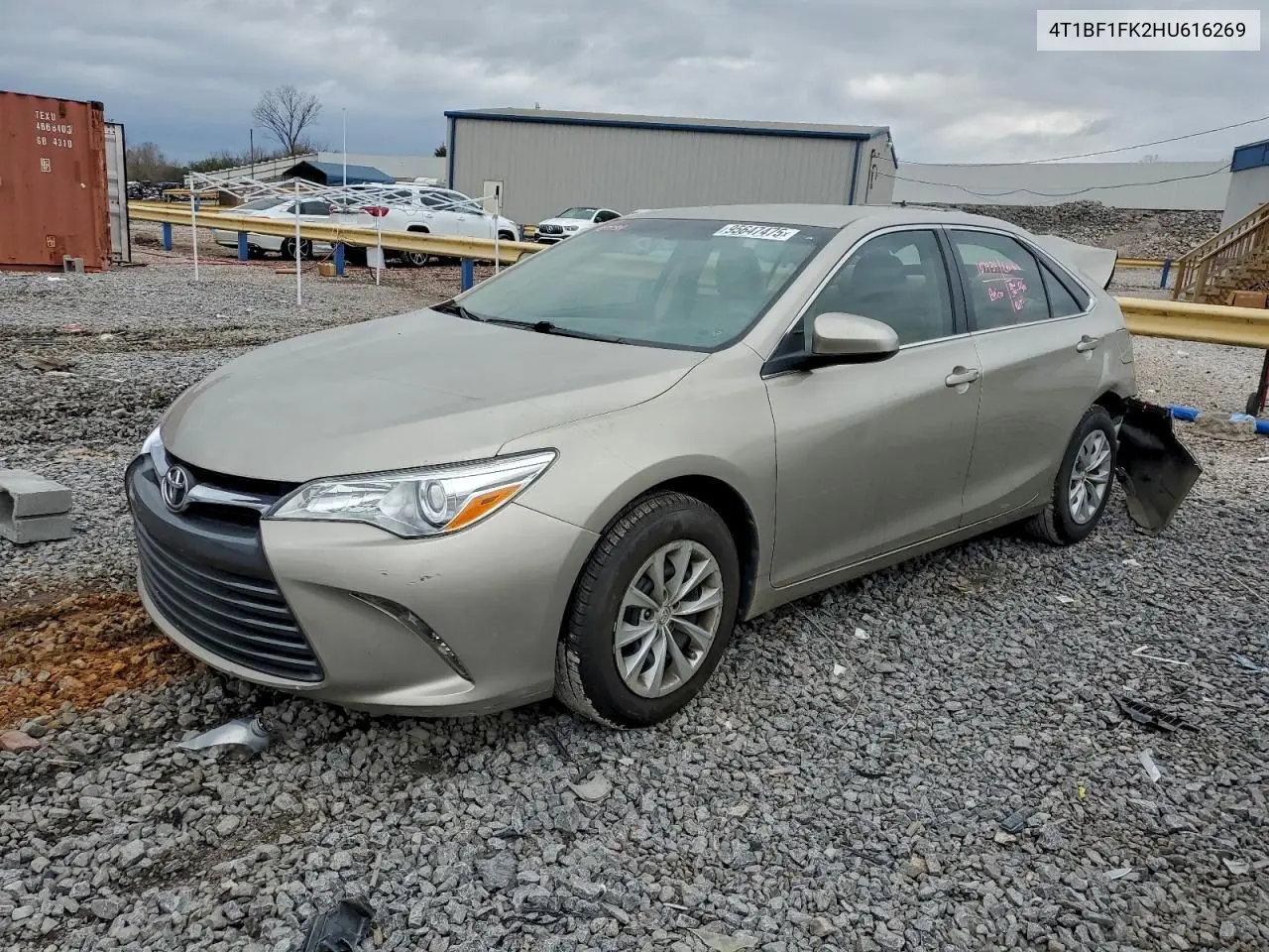 4T1BF1FK2HU616269 2017 Toyota Camry Le