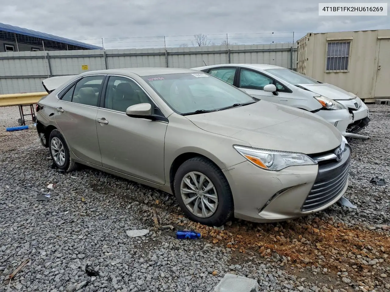 4T1BF1FK2HU616269 2017 Toyota Camry Le