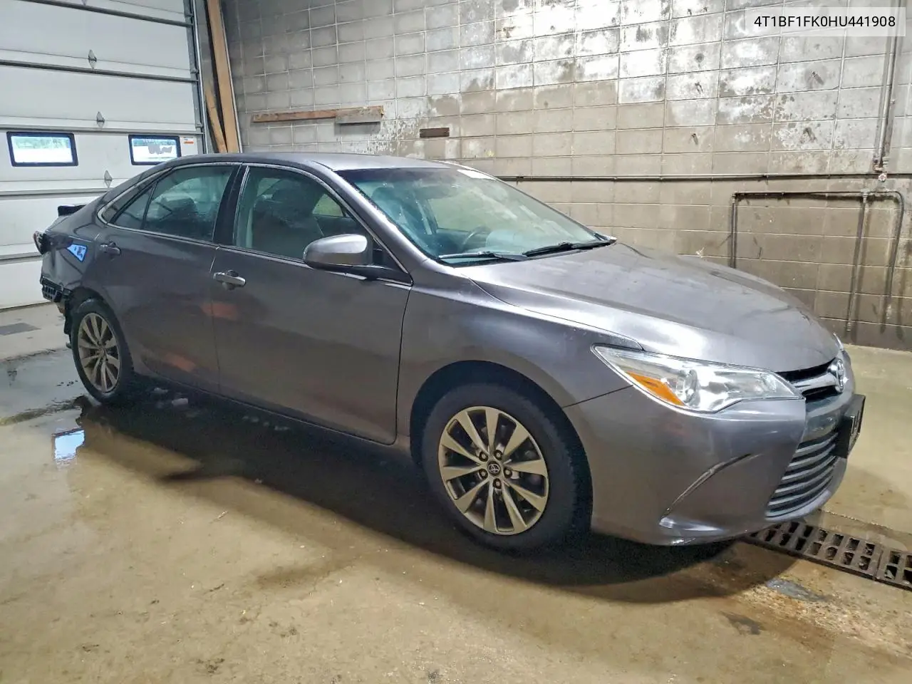 4T1BF1FK0HU441908 2017 Toyota Camry Le