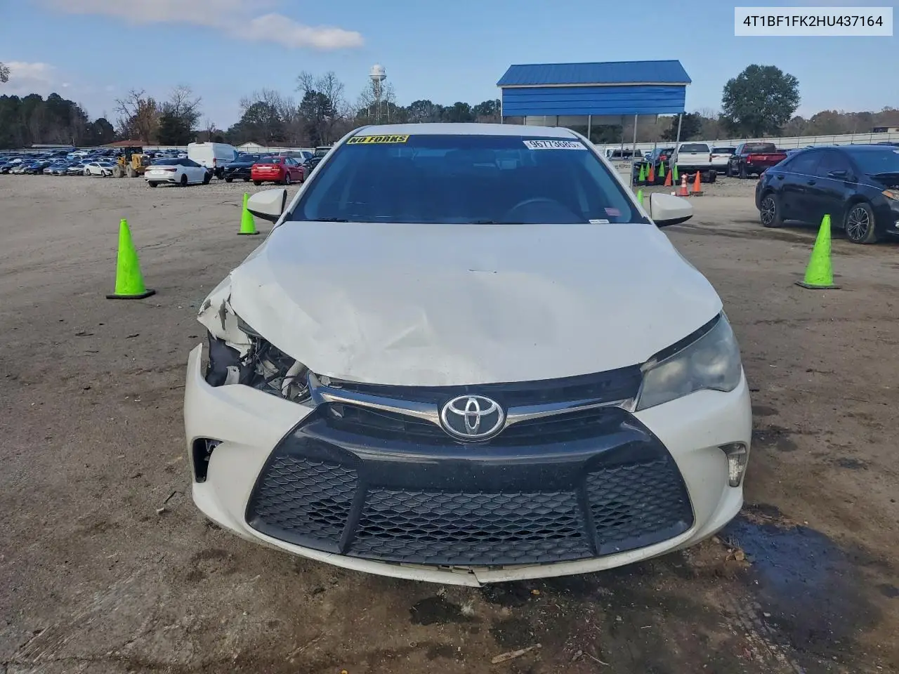 4T1BF1FK2HU437164 2017 Toyota Camry Le