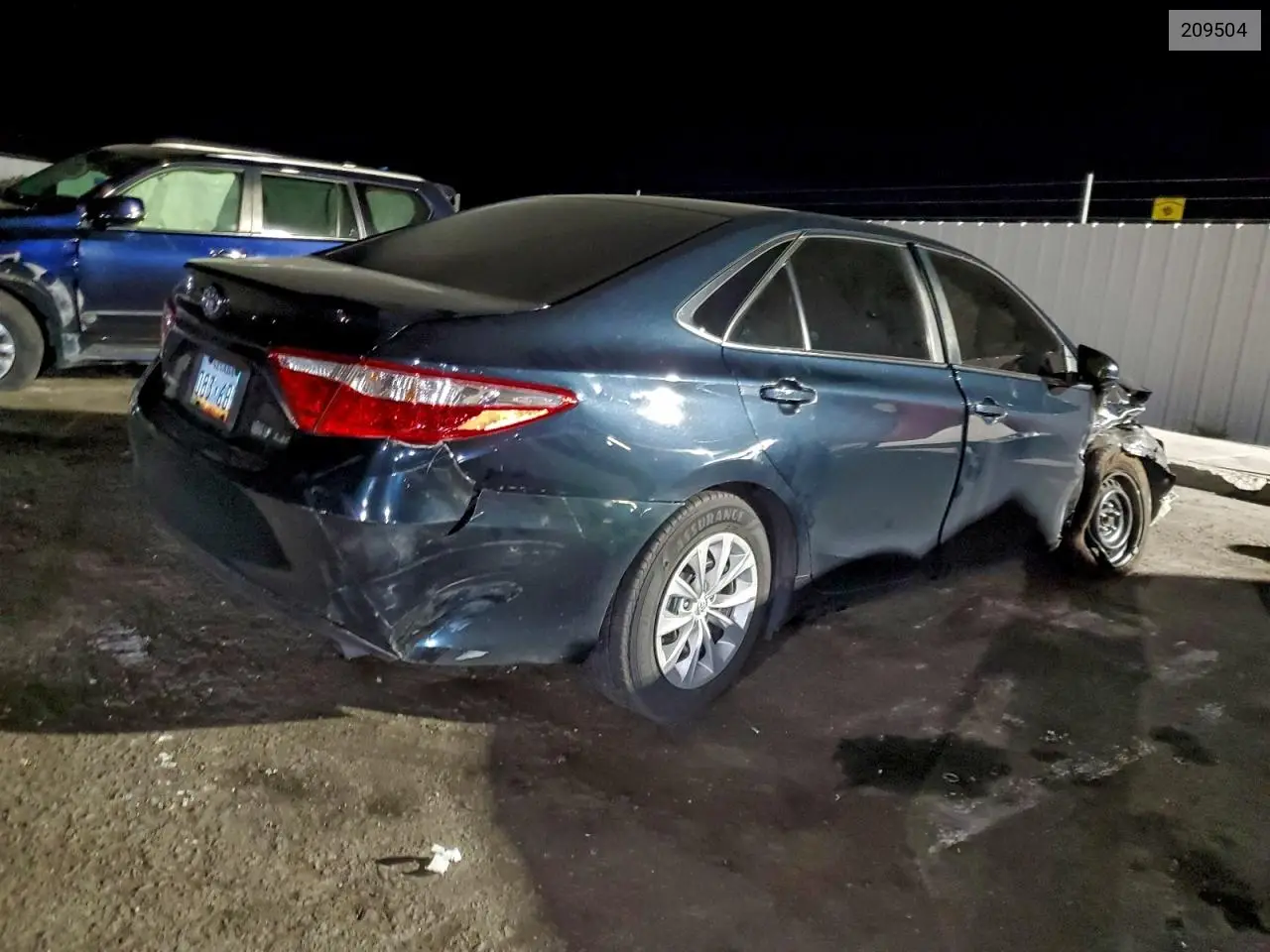 209504 2017 Toyota Camry Hybr
