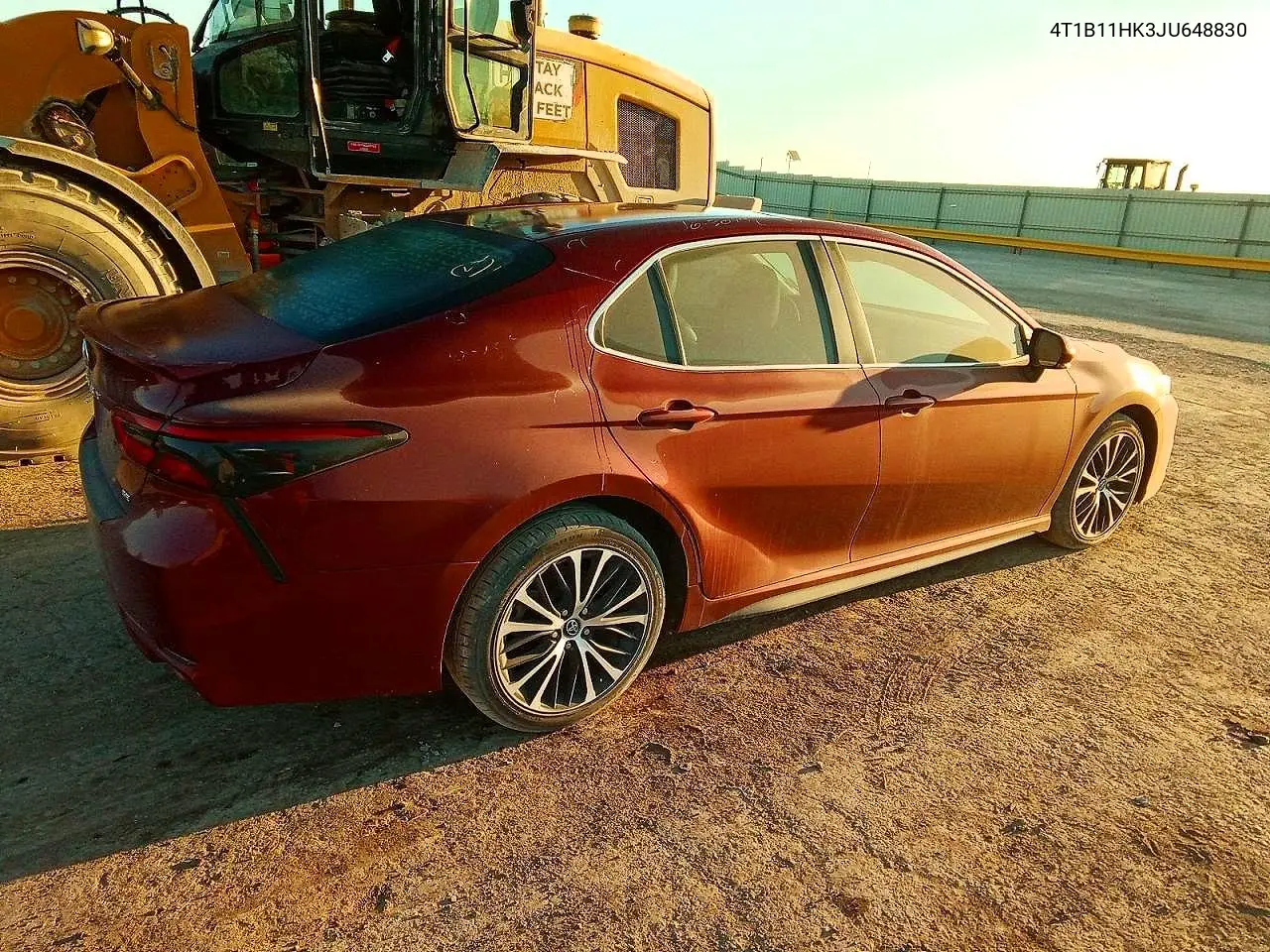4T1B11HK3JU648830 2018 Toyota Camry Se