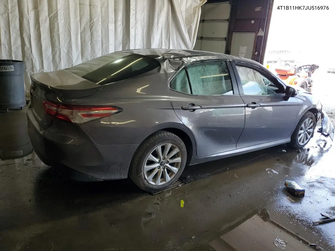4T1B11HK7JU516976 2018 Toyota Camry L