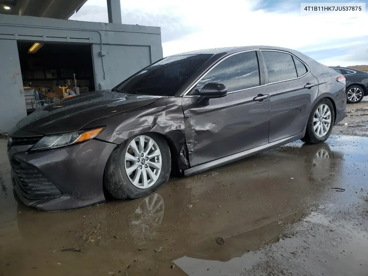 4T1B11HK7JU537875 2018 Toyota Camry L