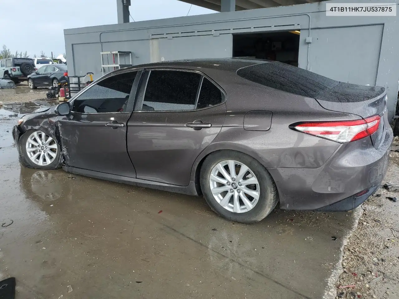4T1B11HK7JU537875 2018 Toyota Camry L