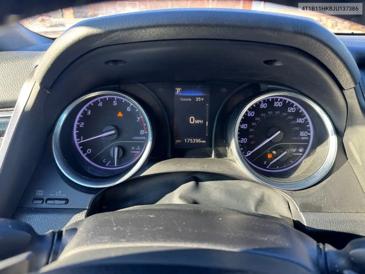 4T1B11HK8JU137386 2018 Toyota Camry L