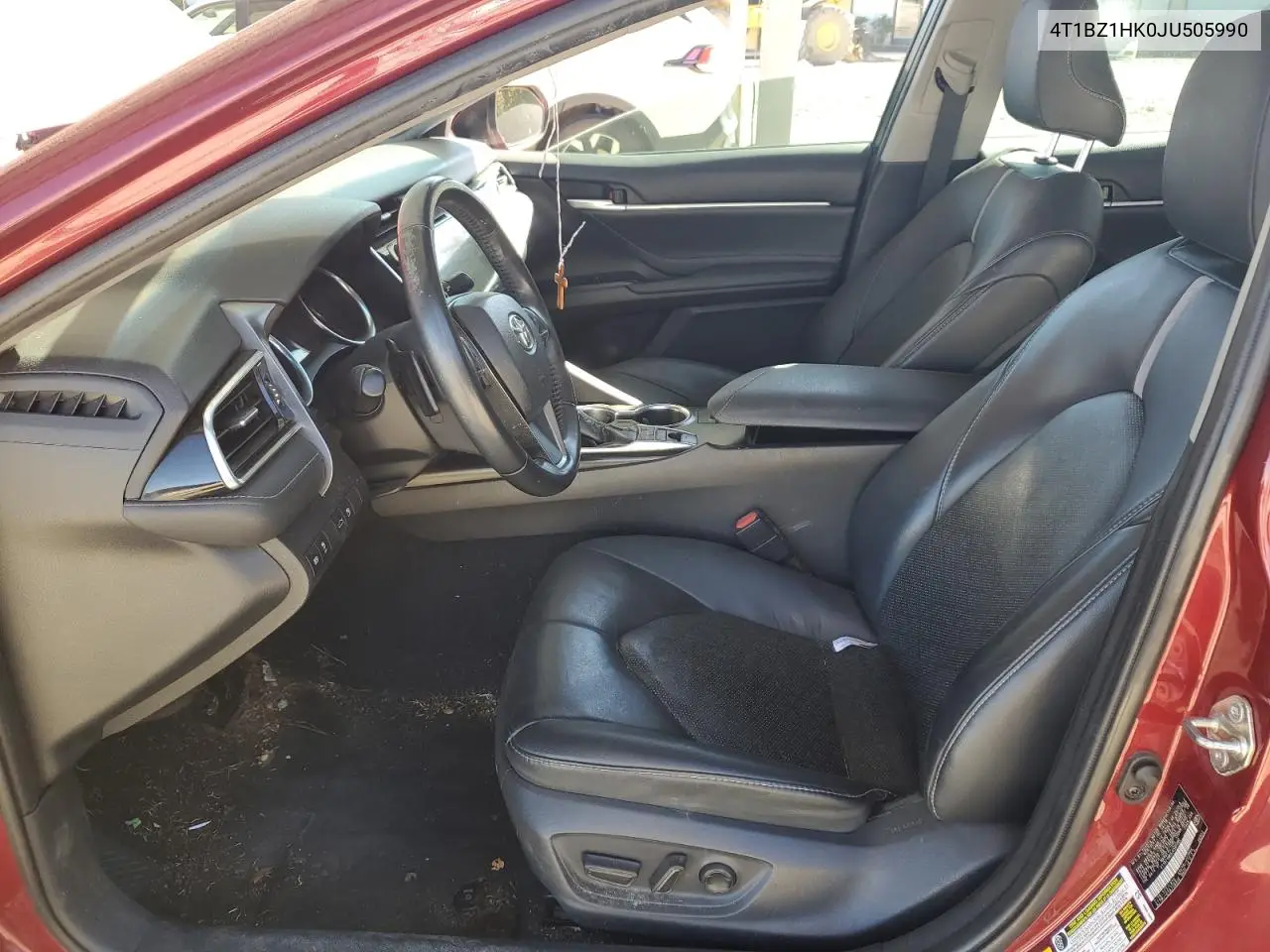 4T1BZ1HK0JU505990 2018 Toyota Camry Xse