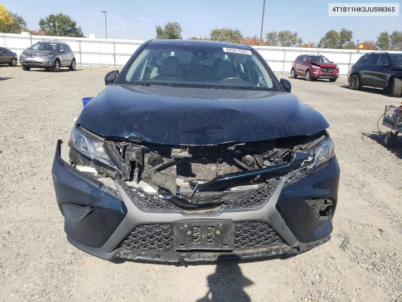 4T1B11HK3JU598365 2018 Toyota Camry L