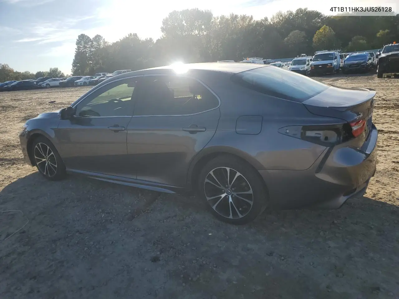 4T1B11HK3JU526128 2018 Toyota Camry L
