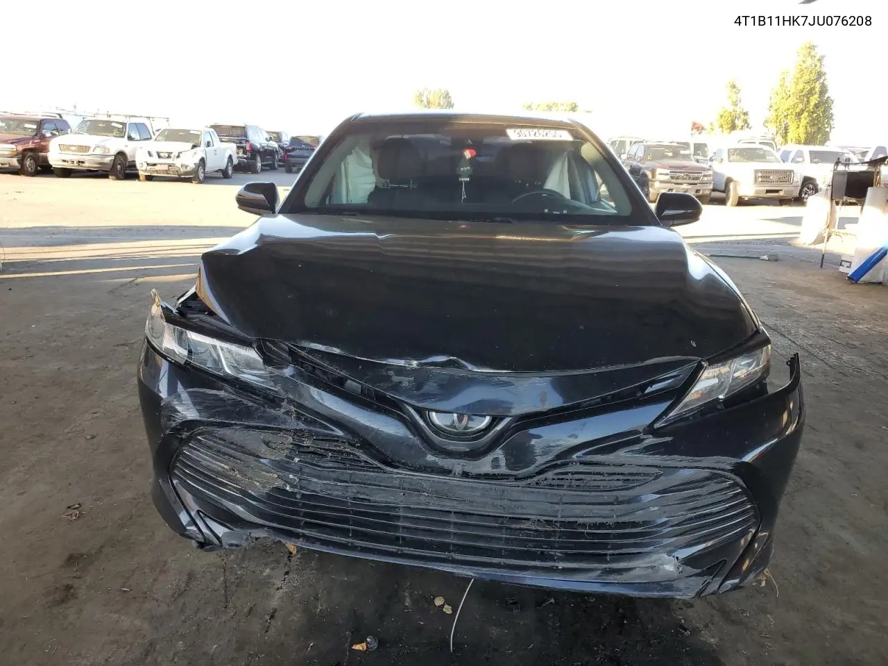 4T1B11HK7JU076208 2018 Toyota Camry L