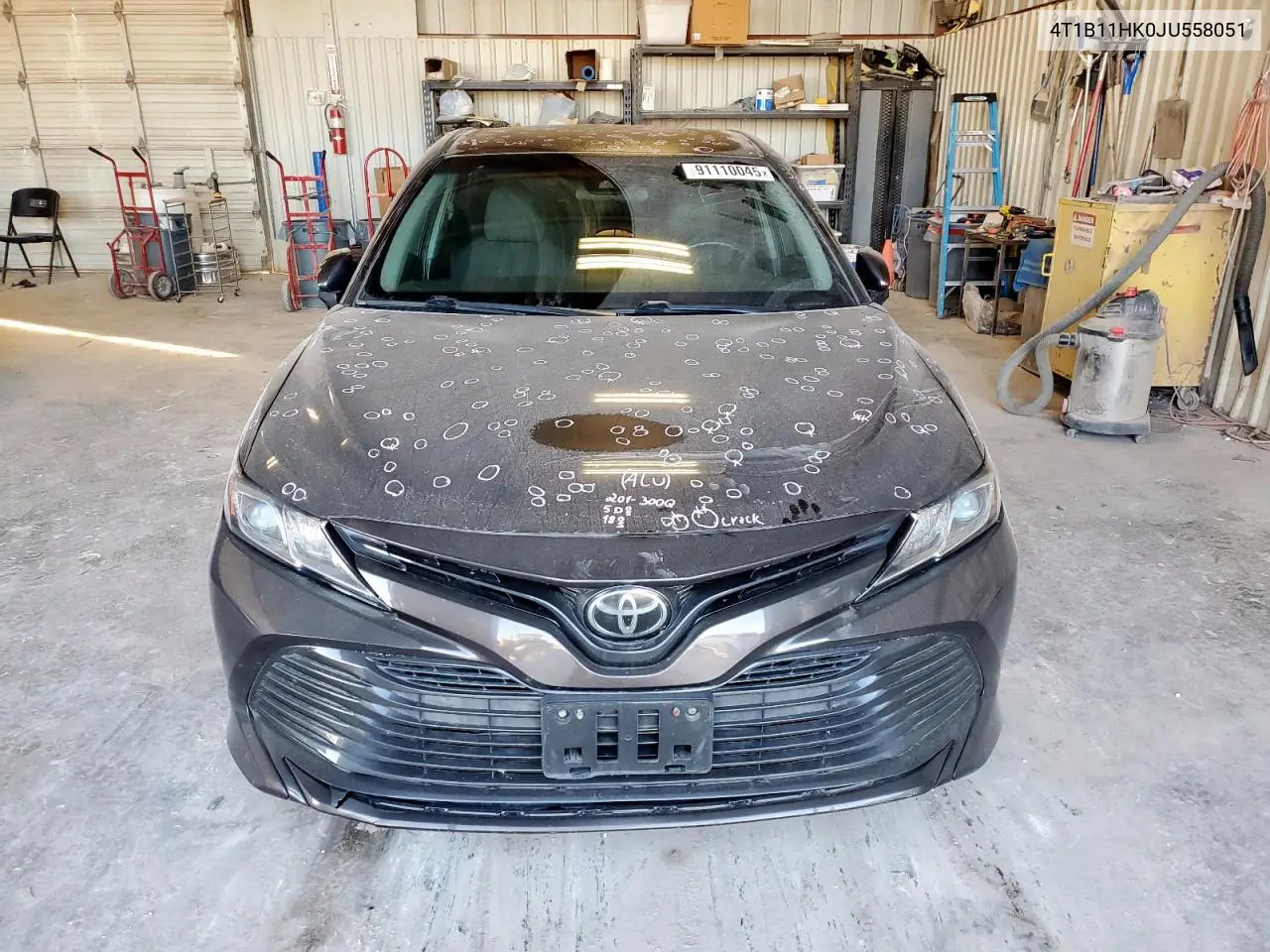 4T1B11HK0JU558051 2018 Toyota Camry L