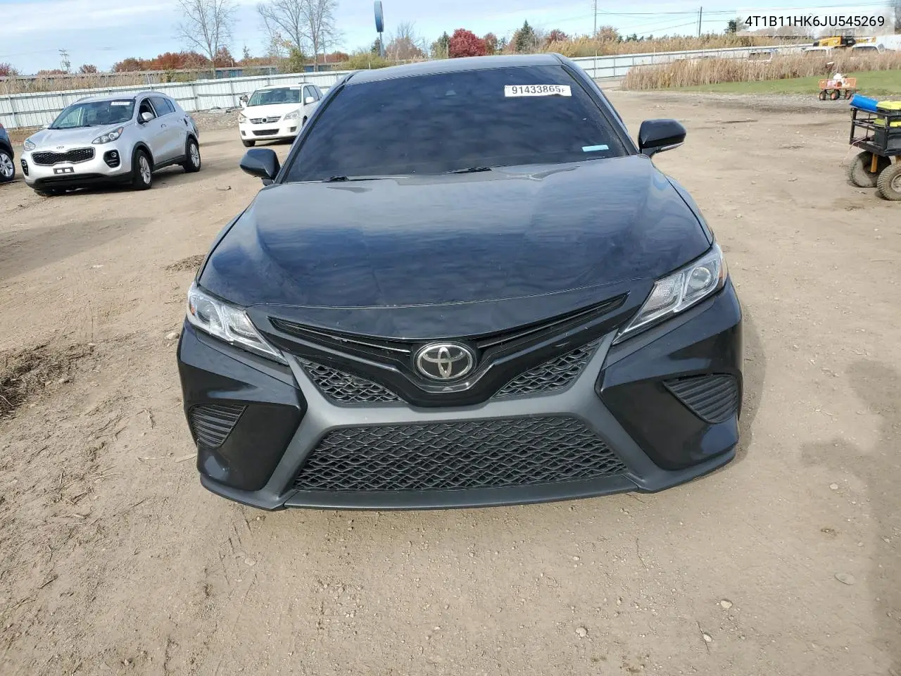 4T1B11HK6JU545269 2018 Toyota Camry L