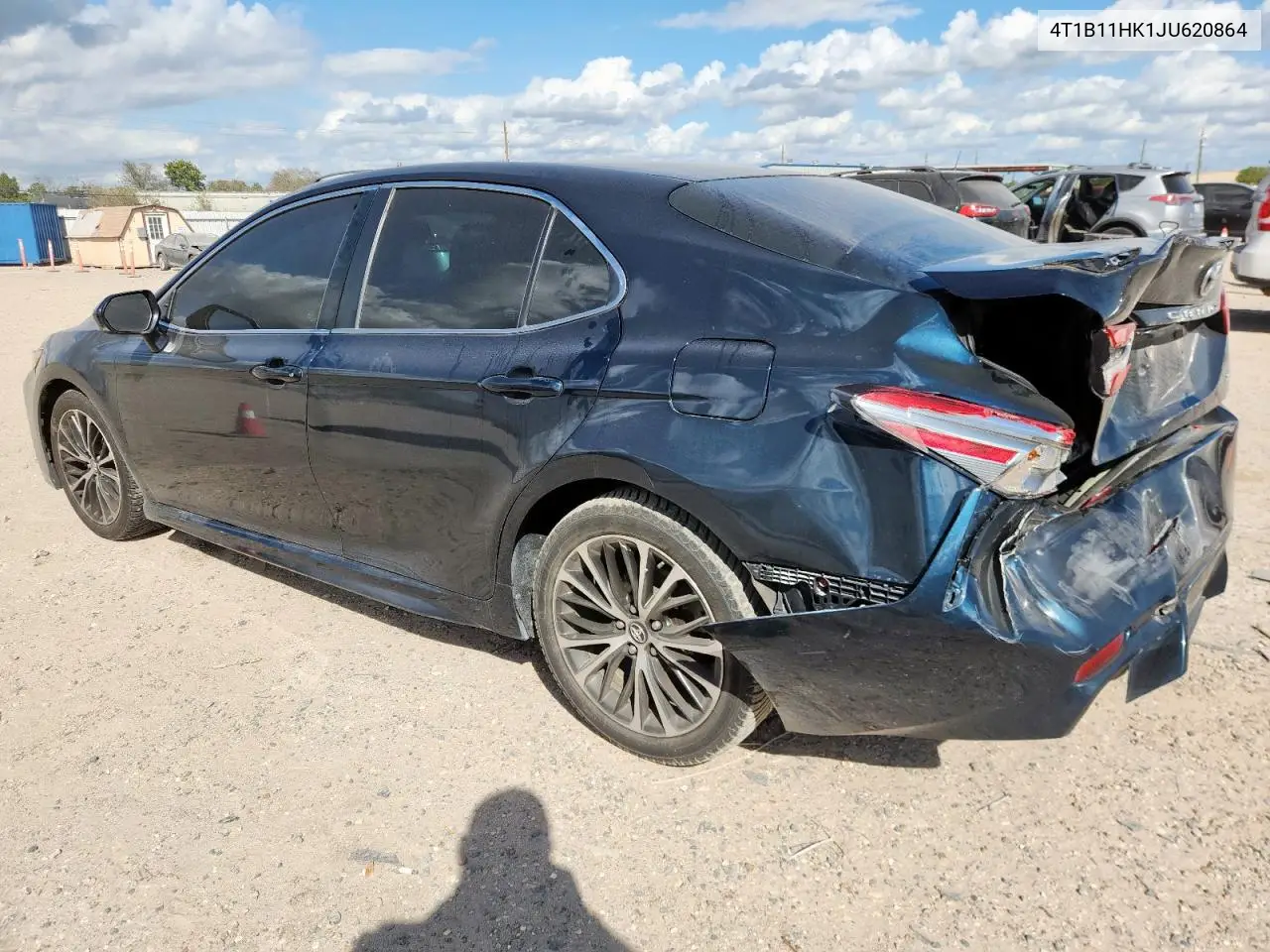 4T1B11HK1JU620864 2018 Toyota Camry L