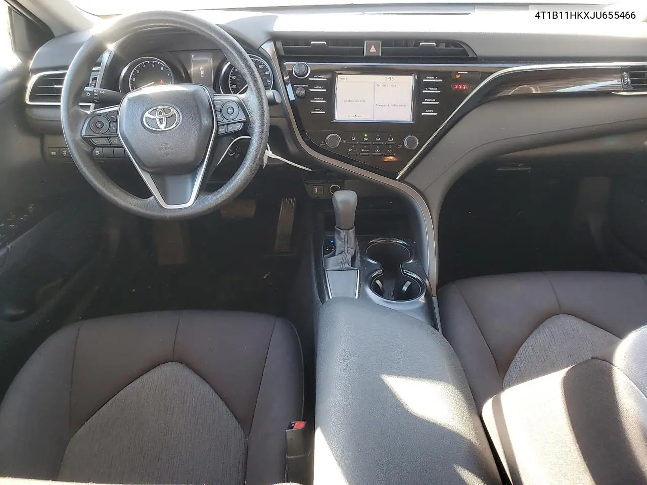 4T1B11HKXJU655466 2018 Toyota Camry L