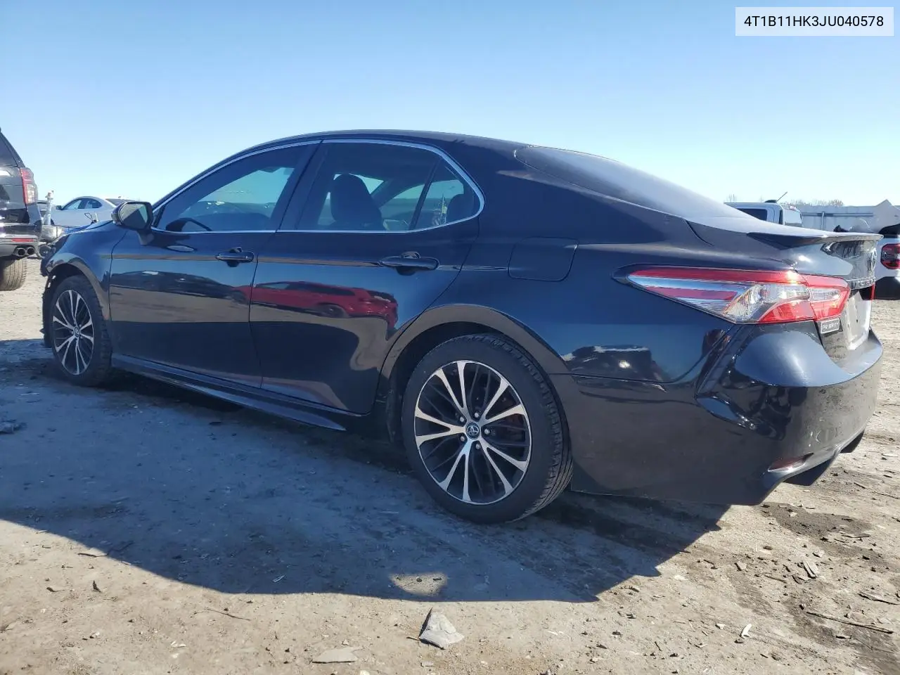 4T1B11HK3JU040578 2018 Toyota Camry L
