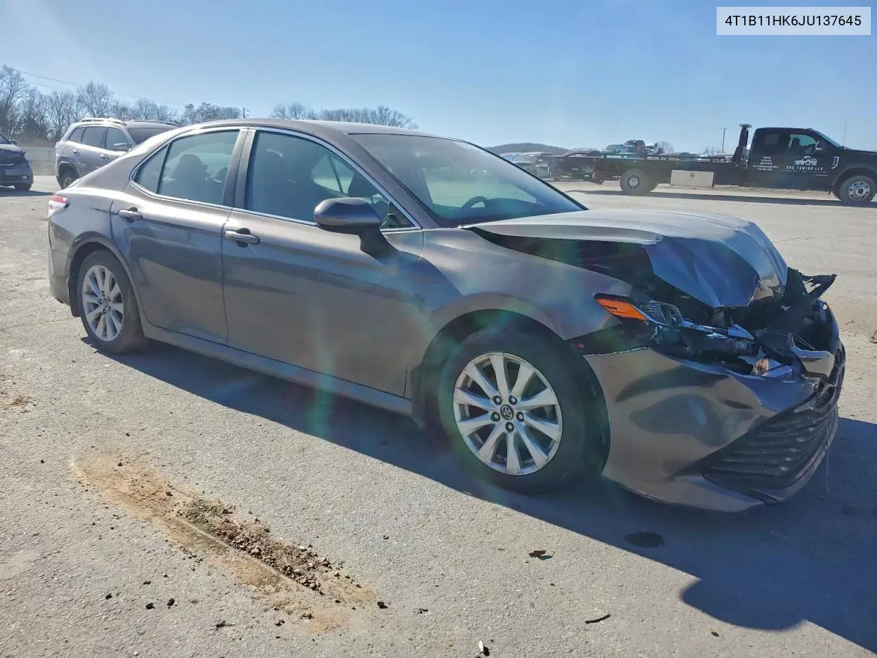 4T1B11HK6JU137645 2018 Toyota Camry L