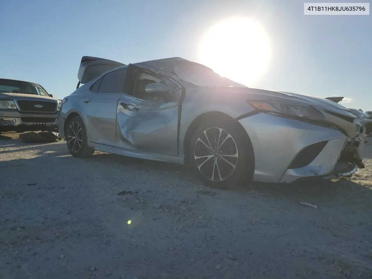 4T1B11HK8JU635796 2018 Toyota Camry L