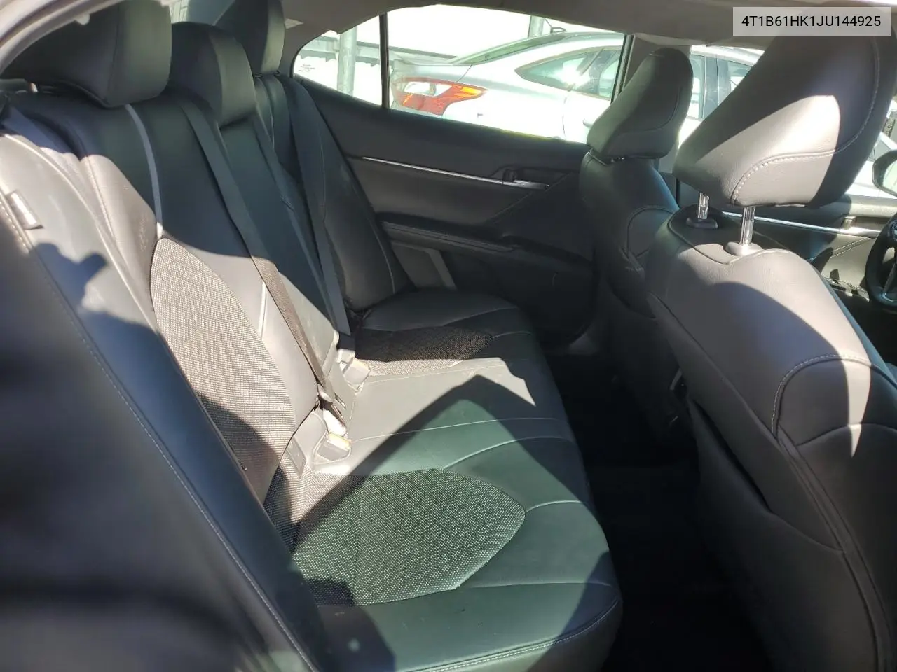 4T1B61HK1JU144925 2018 Toyota Camry Xse