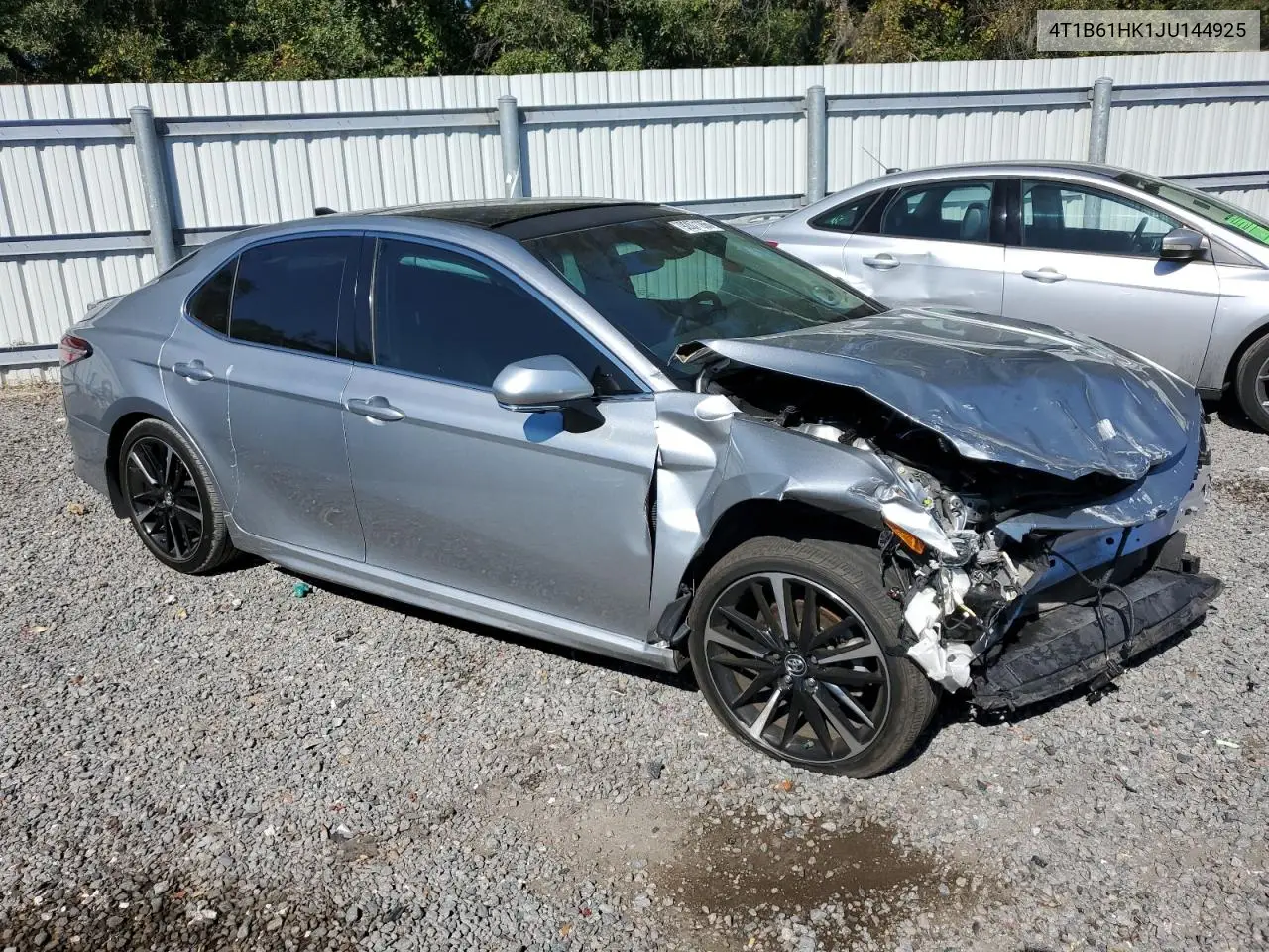 4T1B61HK1JU144925 2018 Toyota Camry Xse