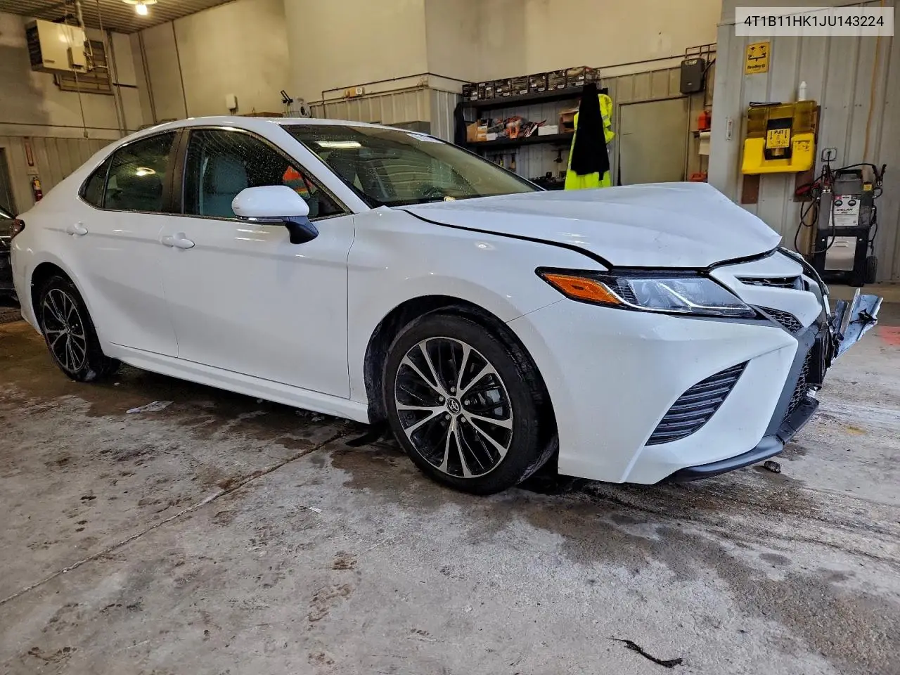 4T1B11HK1JU143224 2018 Toyota Camry L