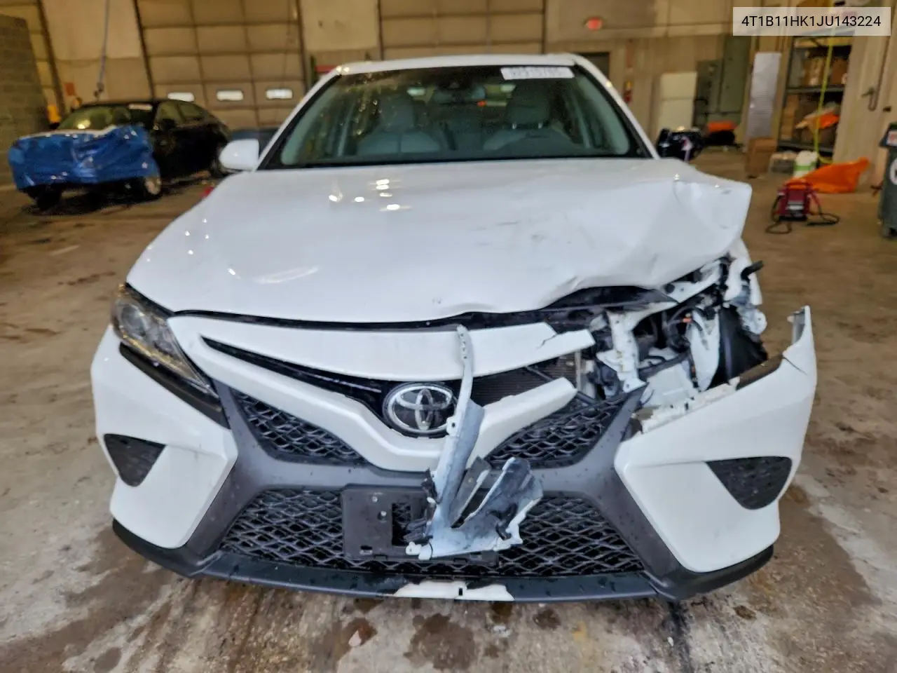 4T1B11HK1JU143224 2018 Toyota Camry L