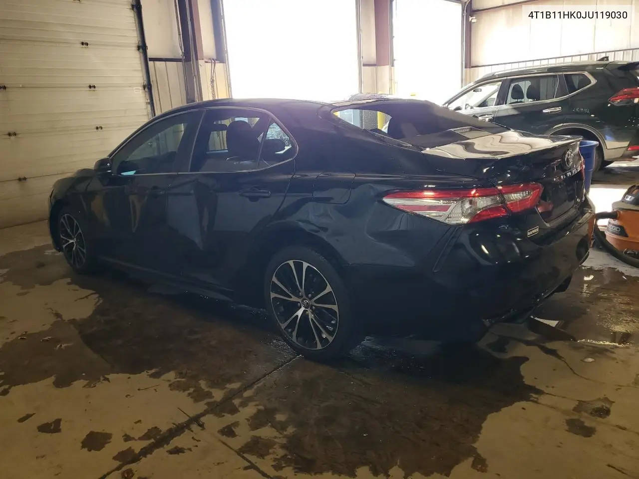 4T1B11HK0JU119030 2018 Toyota Camry L