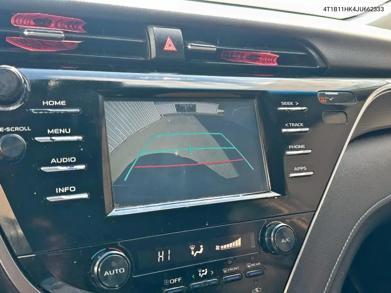 4T1B11HK4JU662333 2018 Toyota Camry L