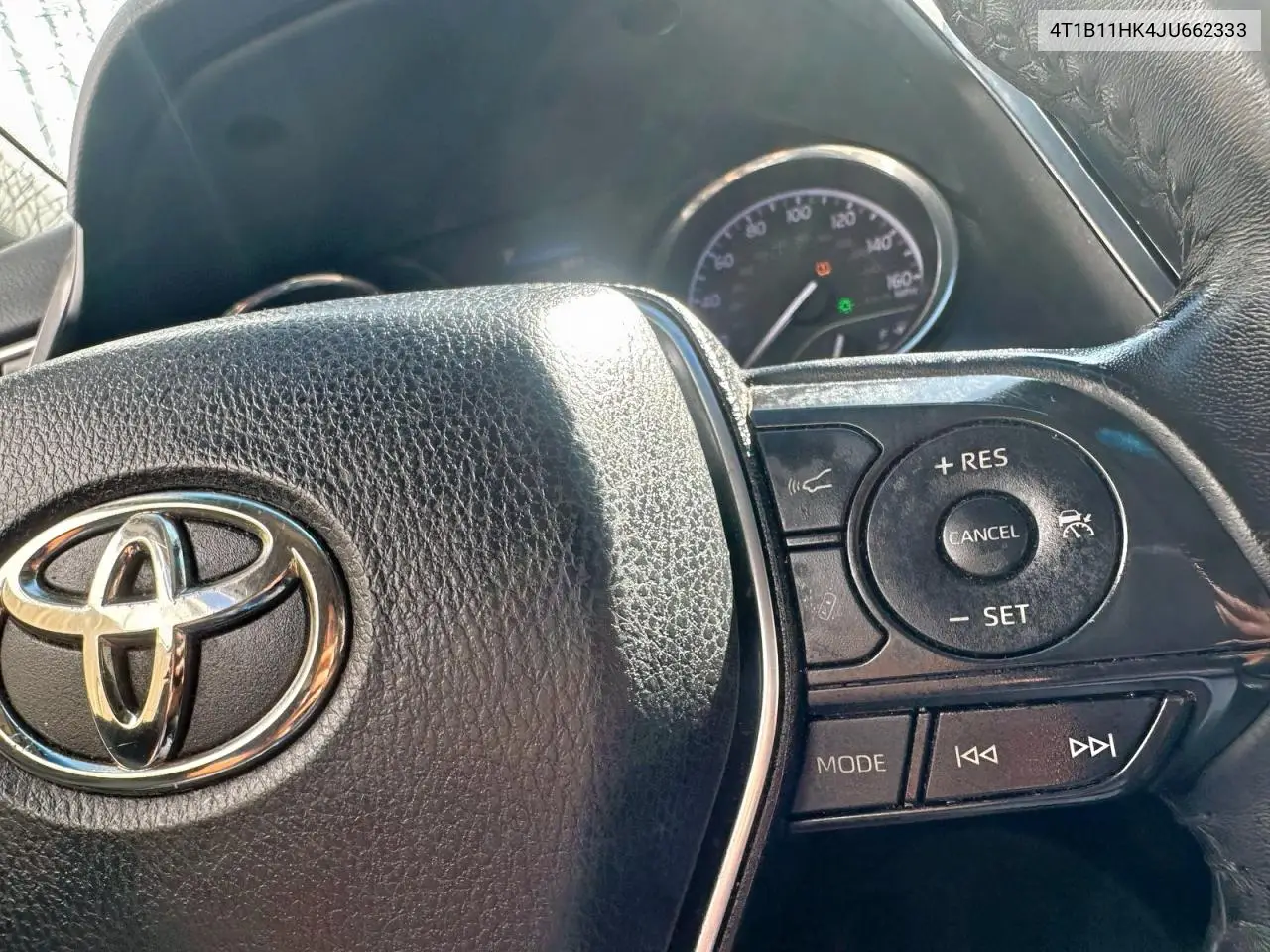 4T1B11HK4JU662333 2018 Toyota Camry L