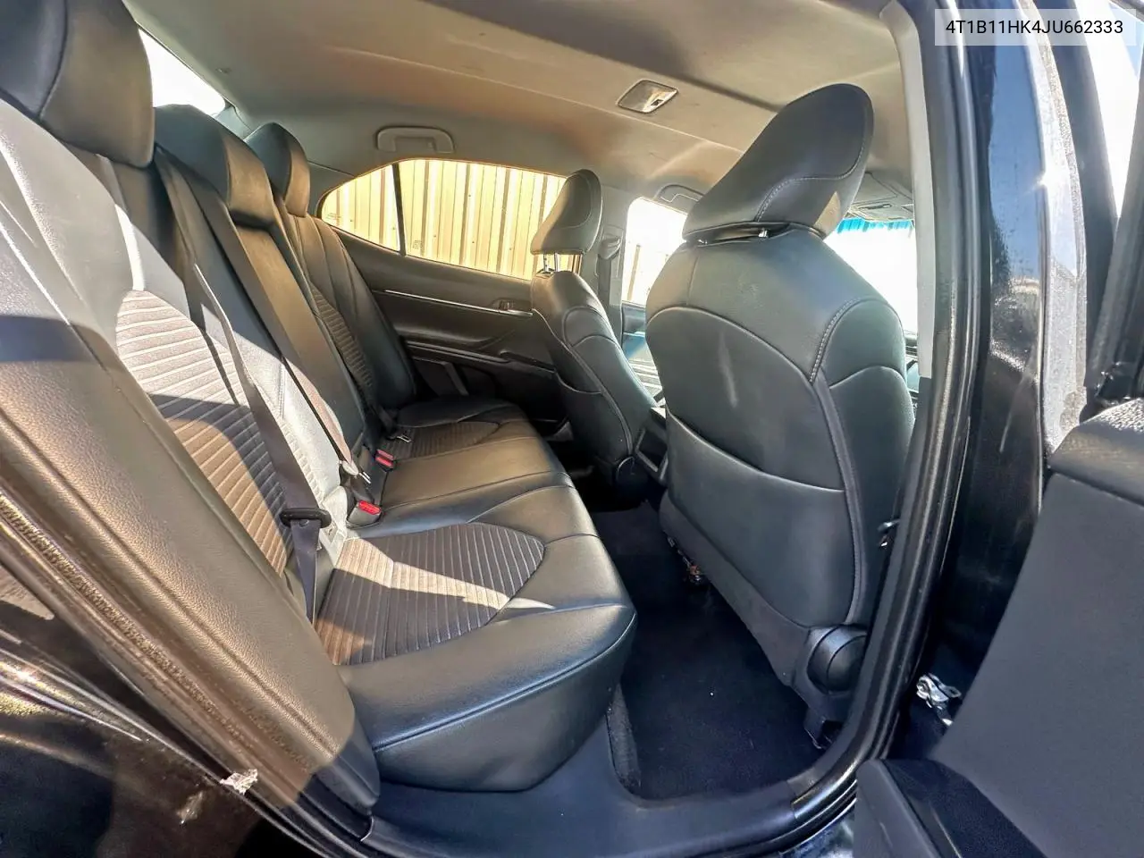 4T1B11HK4JU662333 2018 Toyota Camry L