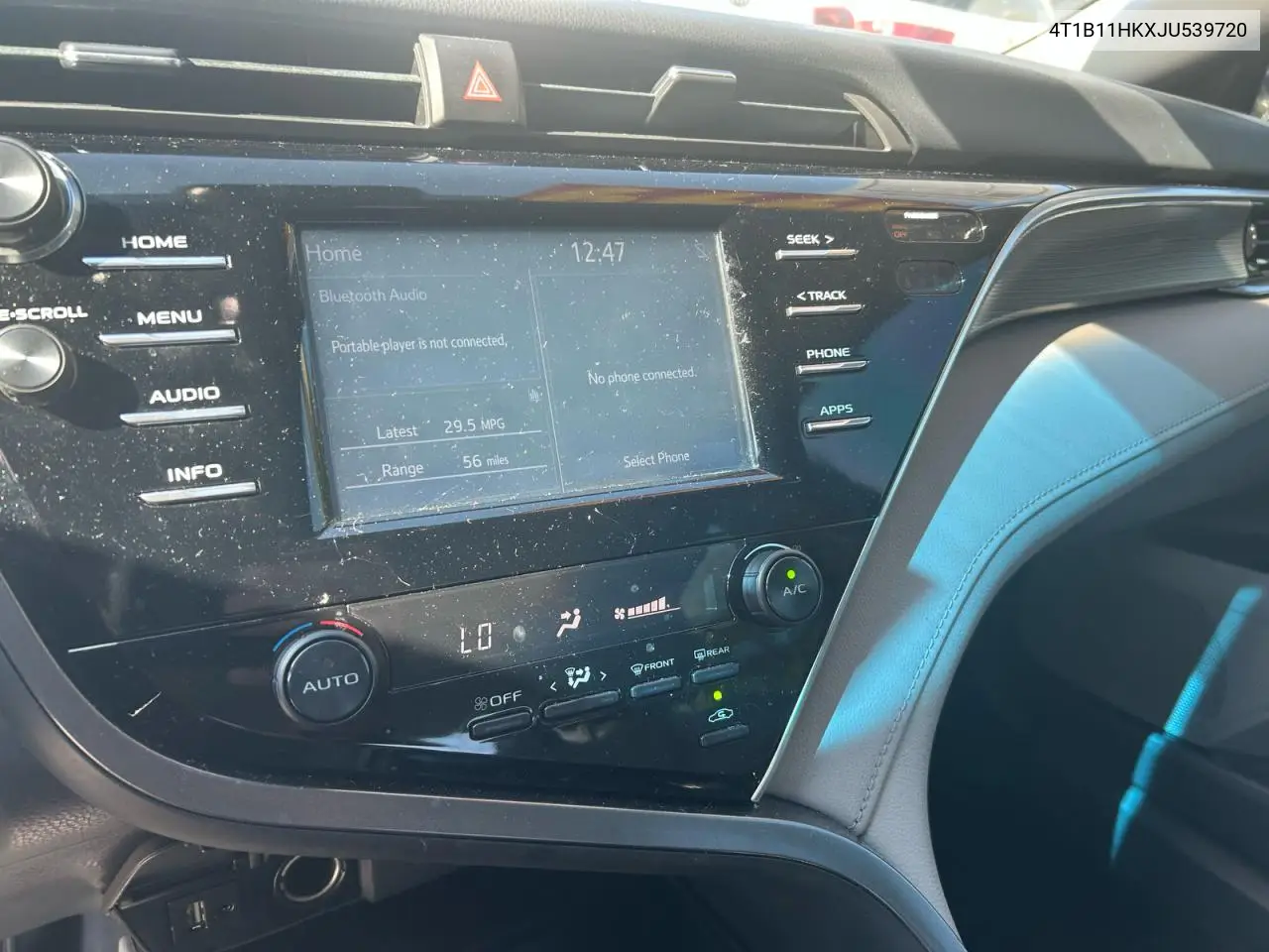 4T1B11HKXJU539720 2018 Toyota Camry L